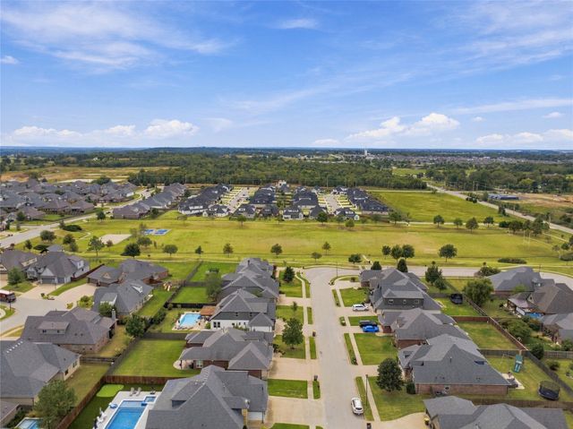521 W 127th Street S, Jenks, OK 74037