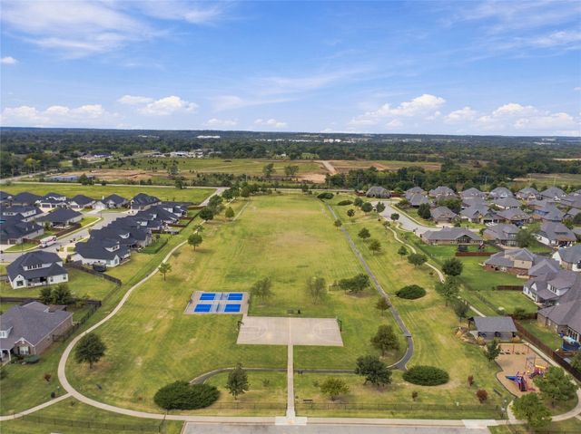 521 W 127th Street S, Jenks, OK 74037