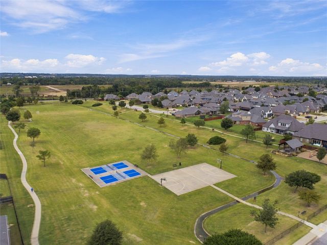521 W 127th Street S, Jenks, OK 74037
