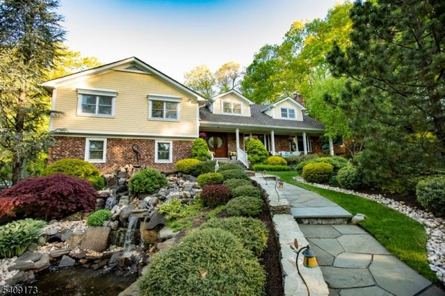 72 Stony Brook Rd, Montville Twp., NJ 07045