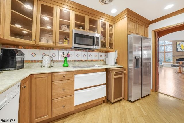 72 Stony Brook Rd, Montville Twp., NJ 07045