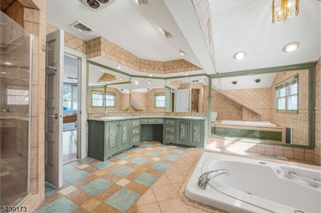 72 Stony Brook Rd, Montville Twp., NJ 07045