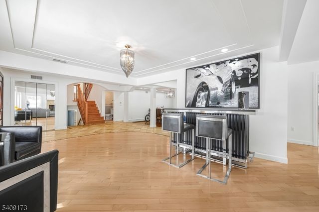 72 Stony Brook Rd, Montville Twp., NJ 07045