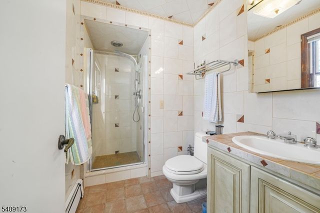 72 Stony Brook Rd, Montville Twp., NJ 07045