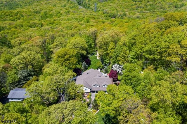 72 Stony Brook Rd, Montville Twp., NJ 07045