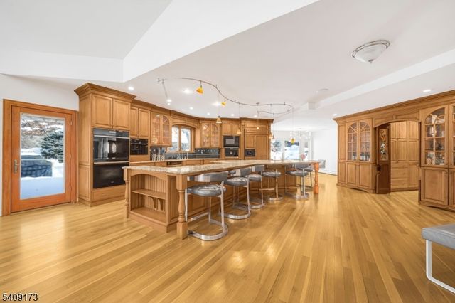 72 Stony Brook Rd, Montville Twp., NJ 07045