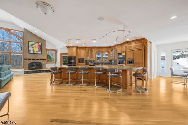 72 Stony Brook Rd, Montville Twp., NJ 07045