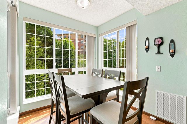 15001 Burnhaven Drive 207, Burnsville, MN 55306