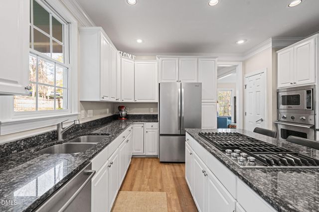 203 Wyndham Drive, Chapel Hill, NC 27516