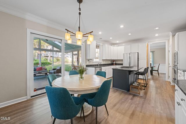 203 Wyndham Drive, Chapel Hill, NC 27516