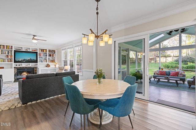 203 Wyndham Drive, Chapel Hill, NC 27516