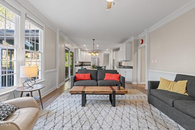 203 Wyndham Drive, Chapel Hill, NC 27516