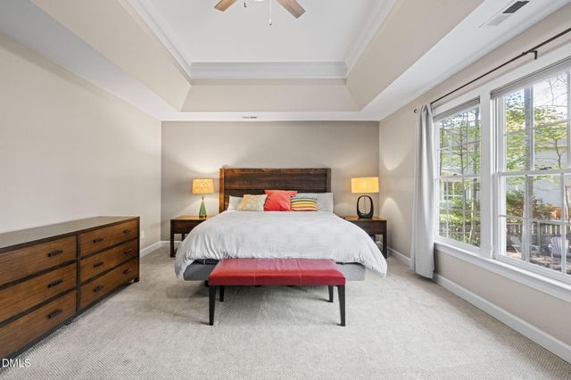 203 Wyndham Drive, Chapel Hill, NC 27516