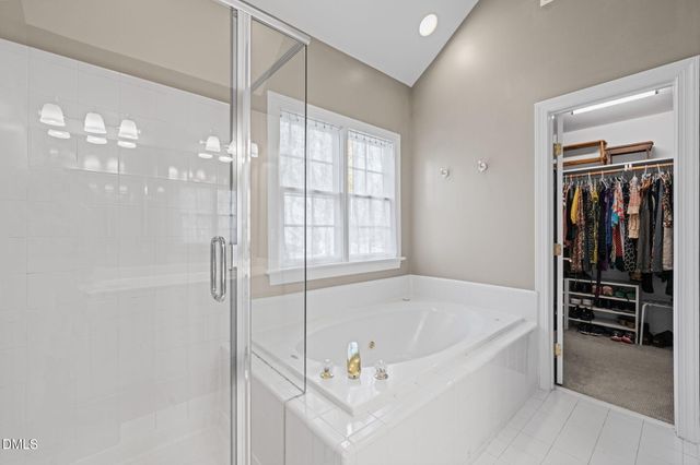 203 Wyndham Drive, Chapel Hill, NC 27516