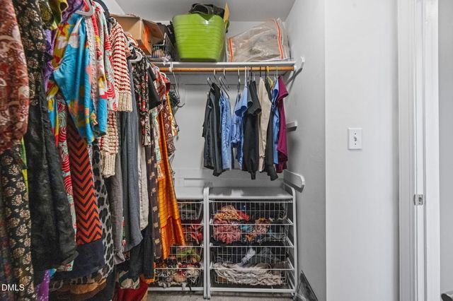 203 Wyndham Drive, Chapel Hill, NC 27516