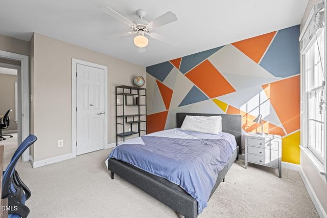 203 Wyndham Drive, Chapel Hill, NC 27516