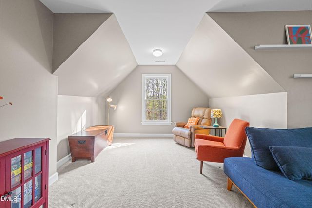 203 Wyndham Drive, Chapel Hill, NC 27516