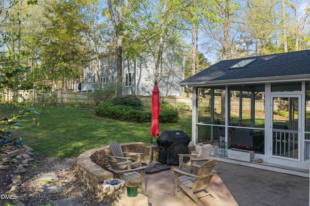 203 Wyndham Drive, Chapel Hill, NC 27516