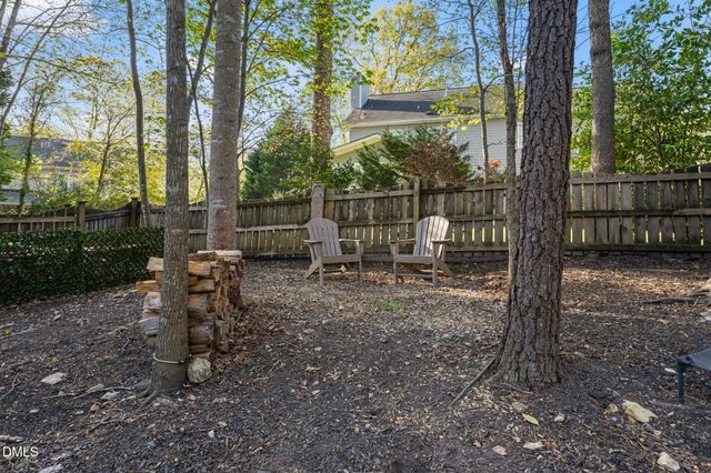 203 Wyndham Drive, Chapel Hill, NC 27516
