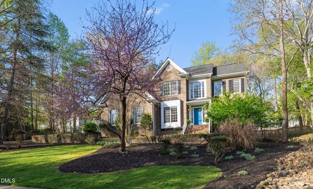 203 Wyndham Drive, Chapel Hill, NC 27516