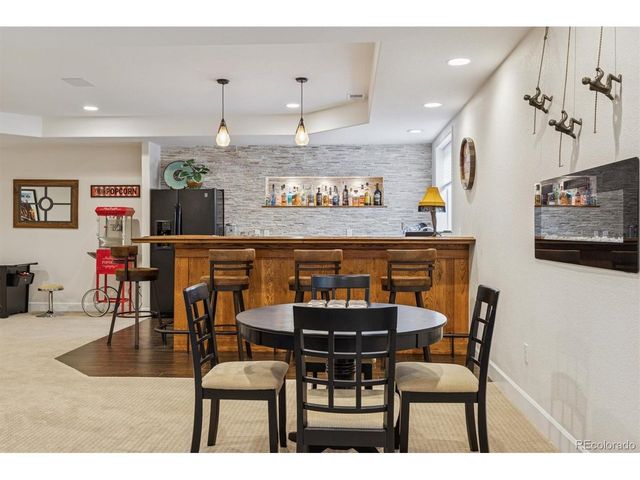 8371 Hackamore Rd, Littleton, CO 80125