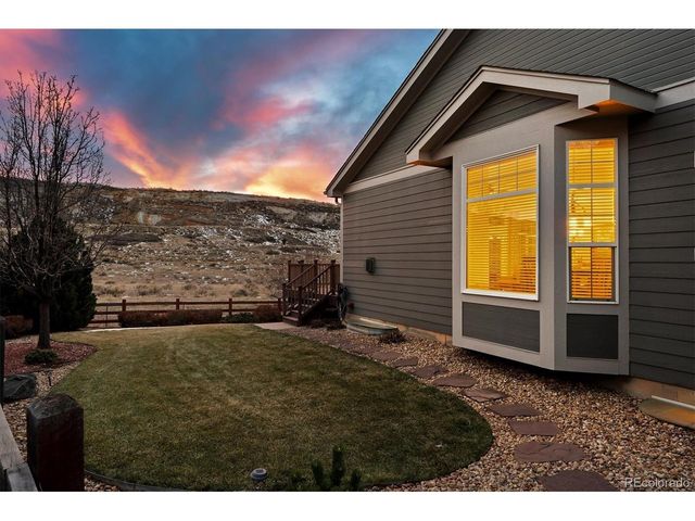 8371 Hackamore Rd, Littleton, CO 80125
