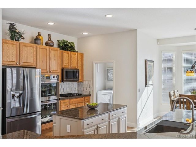 8371 Hackamore Rd, Littleton, CO 80125