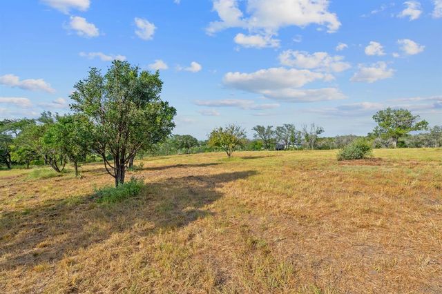 200 Contrails WAY, Spicewood, TX 78669