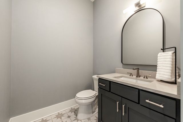 1305 Twin Springs Dr, Brentwood, TN 37027