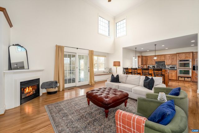 4444 WOODS EDGE RD, Charlottesville, VA 22974