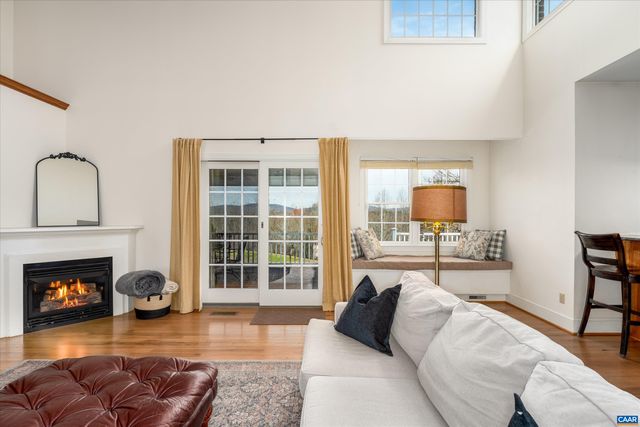 4444 WOODS EDGE RD, Charlottesville, VA 22974