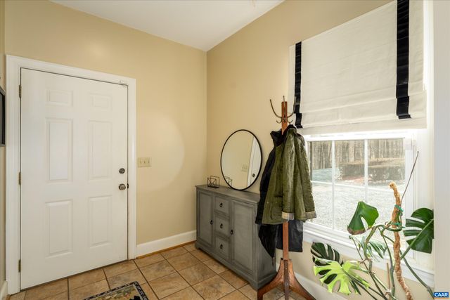 4444 WOODS EDGE RD, Charlottesville, VA 22974