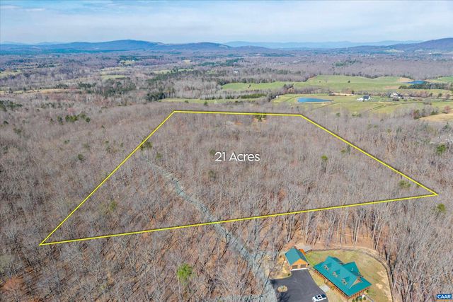 4444 WOODS EDGE RD, Charlottesville, VA 22974