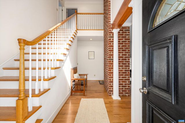 4444 WOODS EDGE RD, Charlottesville, VA 22974