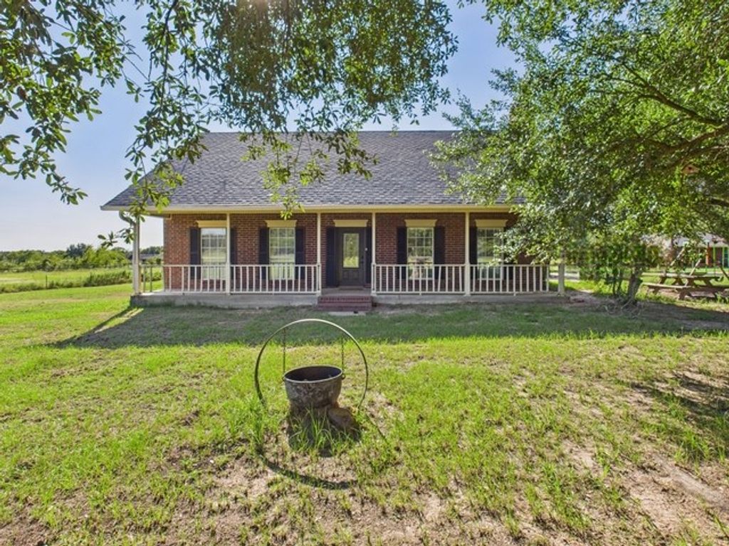 11786 County Road 1200, Malakoff, TX 75158