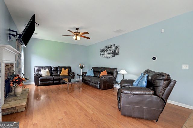 1128 Bankside Court, Buford, GA 30518