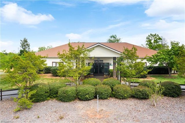 162 Dogwood Circle, New London, NC 28127