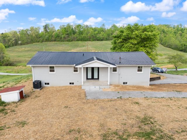 827 Pine Hill Brock Road, London, KY 40741