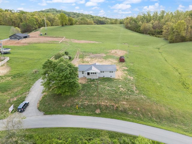 827 Pine Hill Brock Road, London, KY 40741