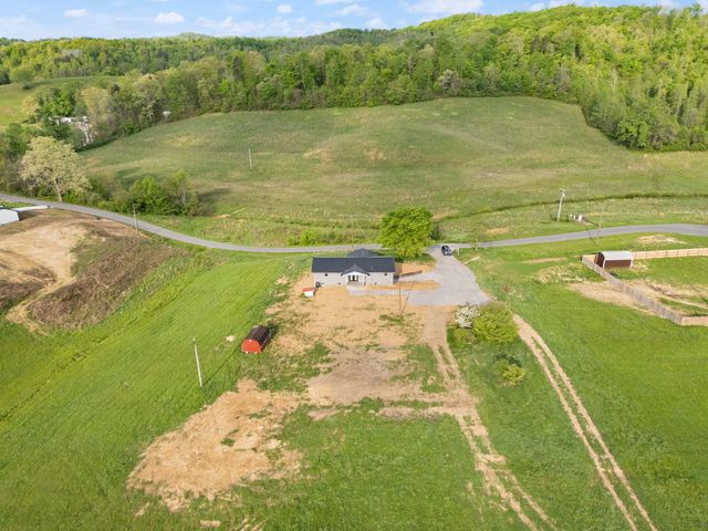 827 Pine Hill Brock Road, London, KY 40741