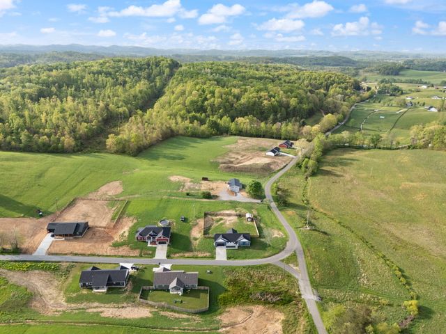 827 Pine Hill Brock Road, London, KY 40741