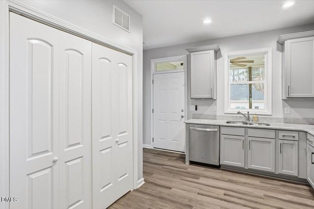 106 S Adams Street, Durham, NC 27703