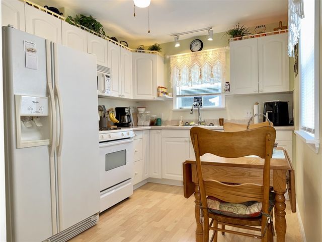 2038 Columbus Avenue, Muskegon, MI 49441