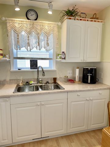 2038 Columbus Avenue, Muskegon, MI 49441