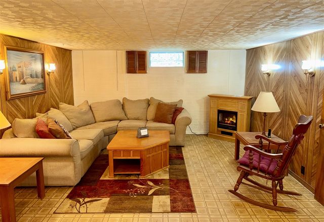 2038 Columbus Avenue, Muskegon, MI 49441