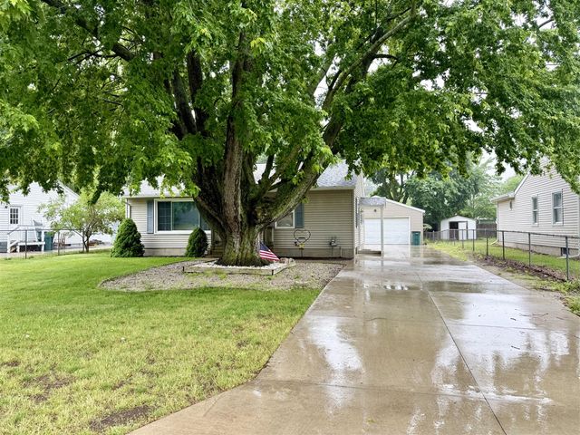 2038 Columbus Avenue, Muskegon, MI 49441