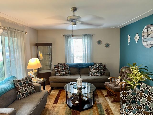 2038 Columbus Avenue, Muskegon, MI 49441