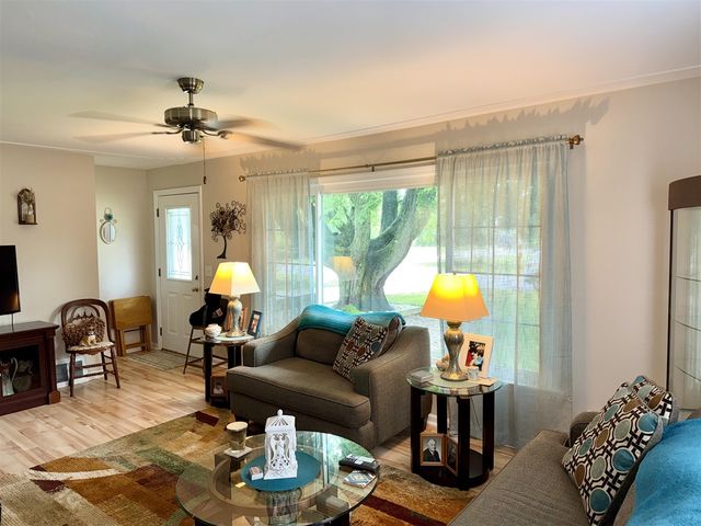 2038 Columbus Avenue, Muskegon, MI 49441