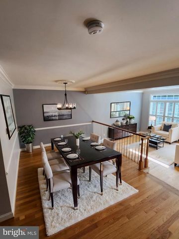 2831 THAXTON LN, Oakton, VA 22124