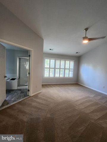 2831 THAXTON LN, Oakton, VA 22124